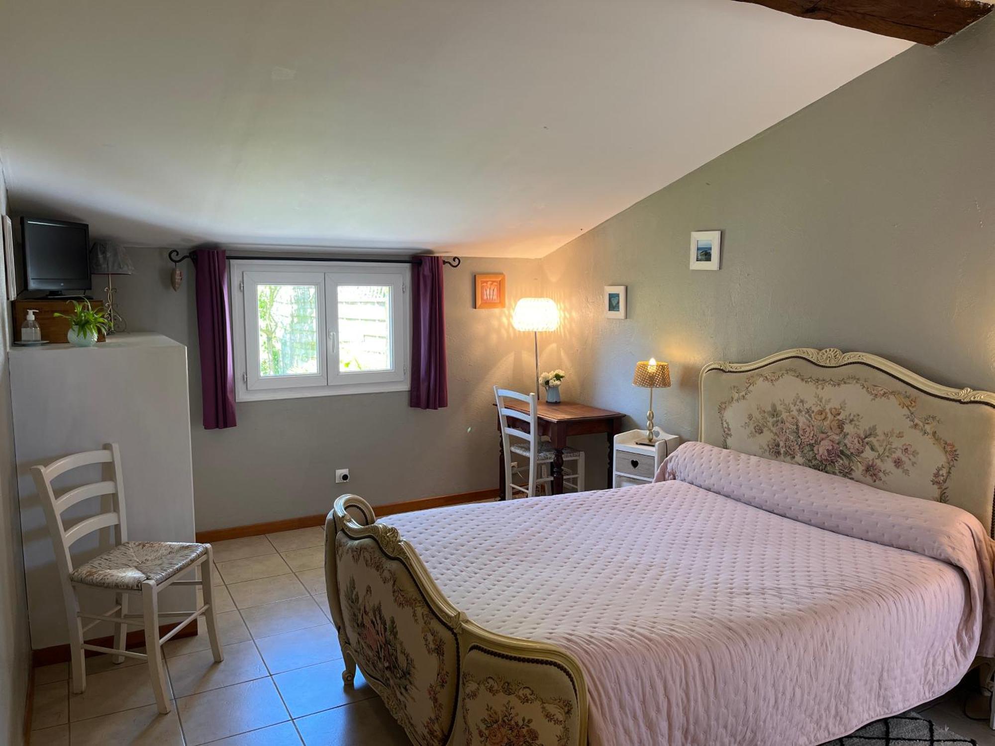 Chambres Et Gite Peyroutas " Camille" Vignonet St Emilion Buitenkant foto